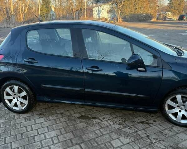 Синий Пежо 308, объемом двигателя 1.6 л и пробегом 99 тыс. км за 4400 $, фото 2 на Automoto.ua