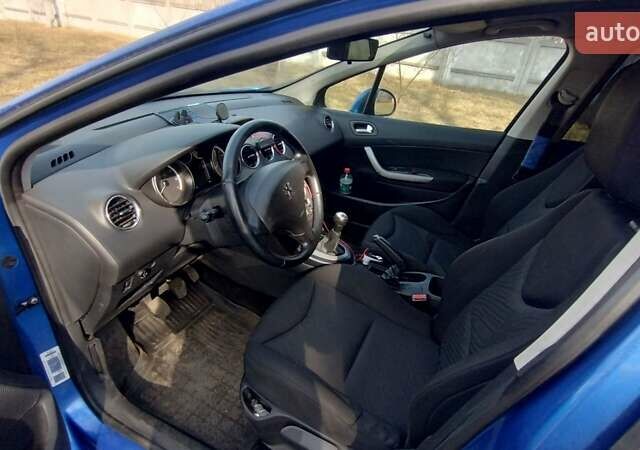 Синій Пежо 308, об'ємом двигуна 1.6 л та пробігом 203 тис. км за 4500 $, фото 5 на Automoto.ua