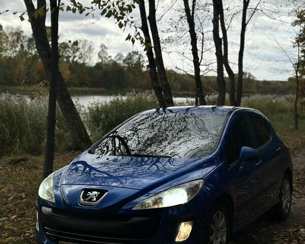 Синий Пежо 308, объемом двигателя 1.6 л и пробегом 264 тыс. км за 5600 $, фото 1 на Automoto.ua