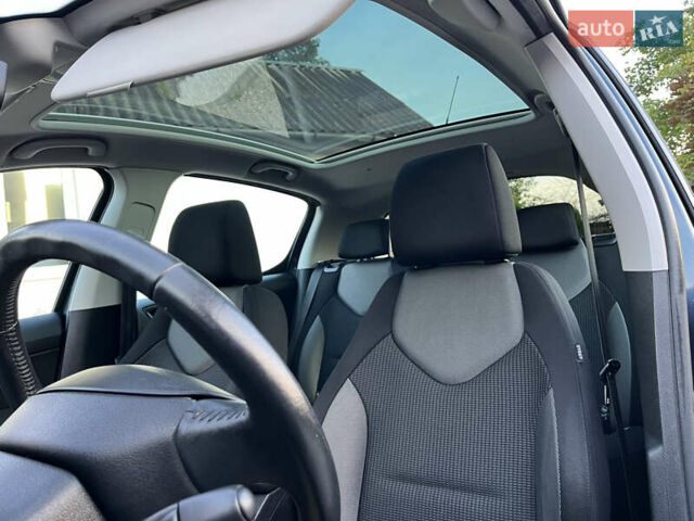 Синий Пежо 308, объемом двигателя 1.6 л и пробегом 201 тыс. км за 6399 $, фото 55 на Automoto.ua