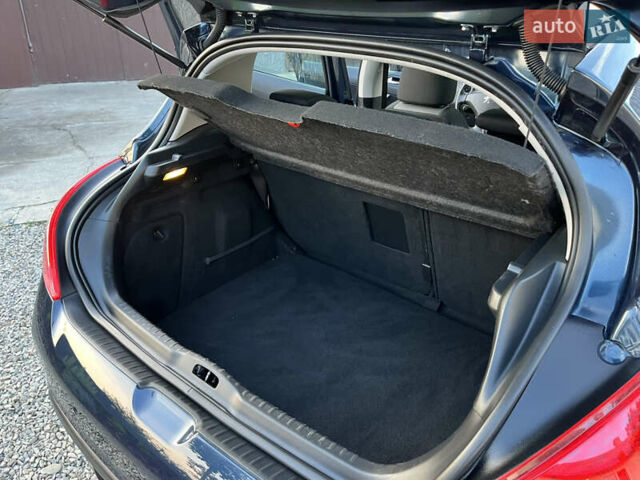 Синий Пежо 308, объемом двигателя 1.6 л и пробегом 201 тыс. км за 6399 $, фото 95 на Automoto.ua