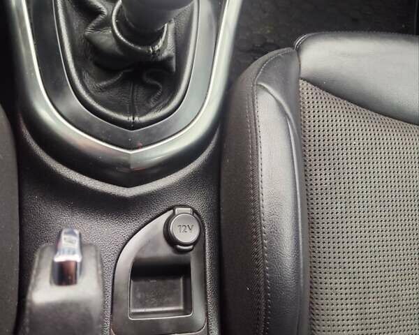 Синий Пежо 308, объемом двигателя 1.6 л и пробегом 235 тыс. км за 7100 $, фото 25 на Automoto.ua