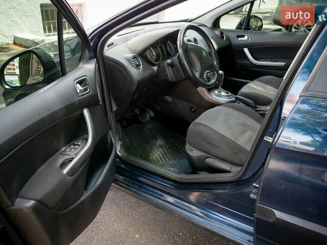 Синий Пежо 308, объемом двигателя 1.6 л и пробегом 135 тыс. км за 7500 $, фото 10 на Automoto.ua