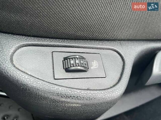 Синий Пежо 308, объемом двигателя 1.6 л и пробегом 123 тыс. км за 6790 $, фото 16 на Automoto.ua