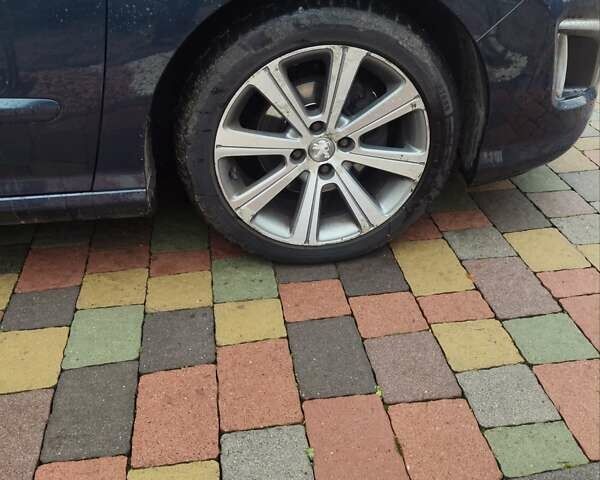 Синий Пежо 308, объемом двигателя 1.6 л и пробегом 235 тыс. км за 7100 $, фото 43 на Automoto.ua