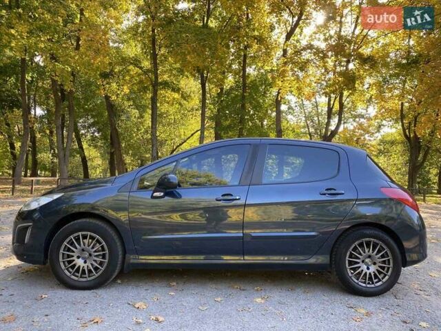 Синий Пежо 308, объемом двигателя 1.6 л и пробегом 232 тыс. км за 6500 $, фото 21 на Automoto.ua