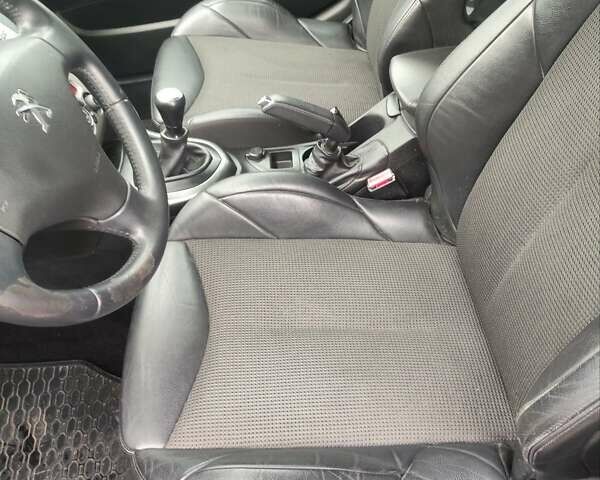 Синий Пежо 308, объемом двигателя 1.6 л и пробегом 235 тыс. км за 7100 $, фото 21 на Automoto.ua