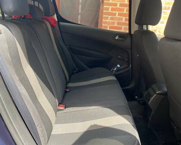 Синий Пежо 308, объемом двигателя 1.4 л и пробегом 118 тыс. км за 5700 $, фото 7 на Automoto.ua