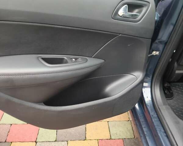 Синий Пежо 308, объемом двигателя 1.6 л и пробегом 235 тыс. км за 7100 $, фото 29 на Automoto.ua