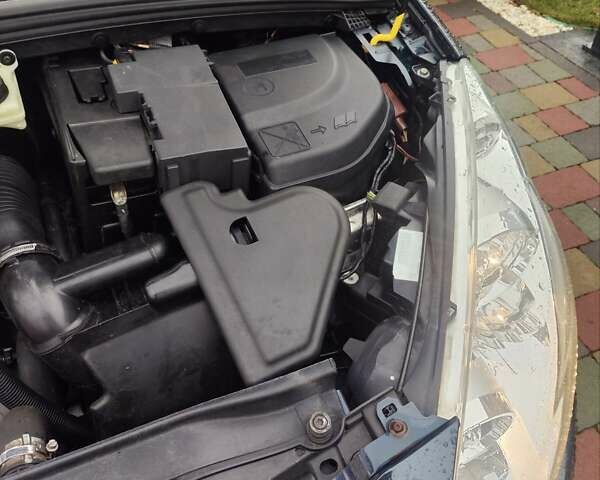 Синий Пежо 308, объемом двигателя 1.6 л и пробегом 235 тыс. км за 7100 $, фото 40 на Automoto.ua