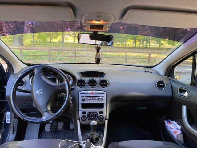 Синий Пежо 308, объемом двигателя 1.6 л и пробегом 232 тыс. км за 6400 $, фото 3 на Automoto.ua