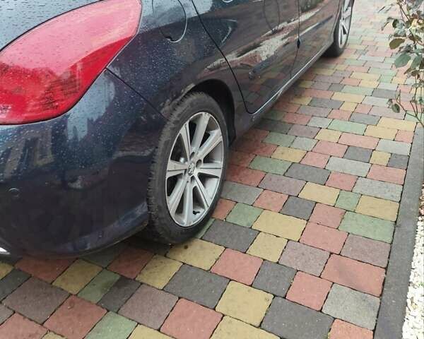 Синий Пежо 308, объемом двигателя 1.6 л и пробегом 235 тыс. км за 7100 $, фото 15 на Automoto.ua