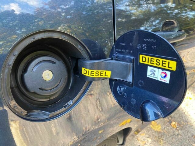 Синий Пежо 308, объемом двигателя 1.6 л и пробегом 232 тыс. км за 6400 $, фото 9 на Automoto.ua