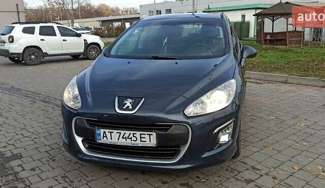 Синий Пежо 308, объемом двигателя 1.6 л и пробегом 126 тыс. км за 6400 $, фото 2 на Automoto.ua