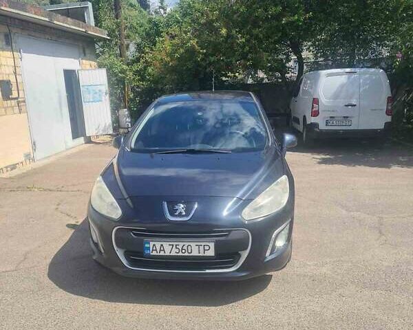 Синий Пежо 308, объемом двигателя 1.6 л и пробегом 300 тыс. км за 6200 $, фото 1 на Automoto.ua