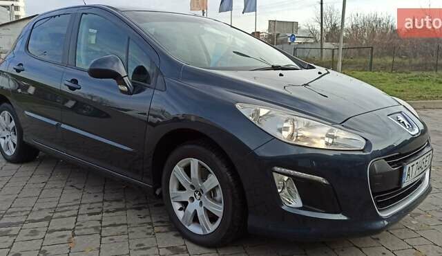 Синий Пежо 308, объемом двигателя 1.6 л и пробегом 126 тыс. км за 6400 $, фото 7 на Automoto.ua