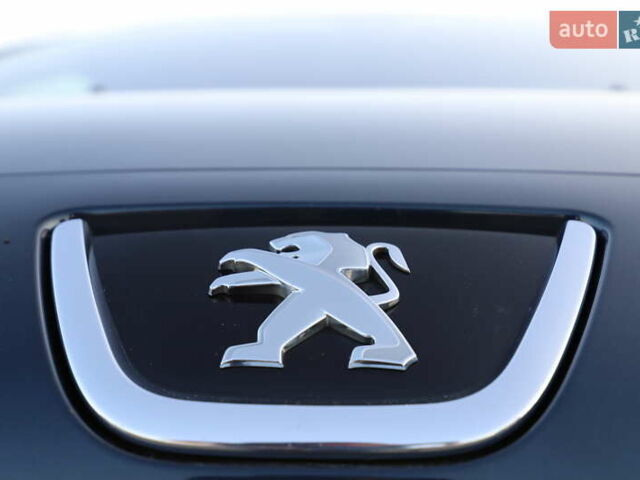 Синий Пежо 308, объемом двигателя 1.6 л и пробегом 156 тыс. км за 7950 $, фото 11 на Automoto.ua