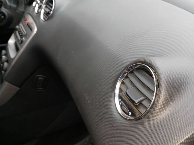 Синий Пежо 308, объемом двигателя 0 л и пробегом 210 тыс. км за 4800 $, фото 4 на Automoto.ua