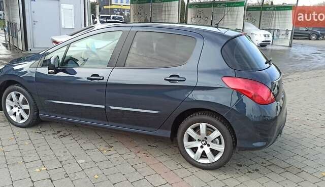 Синий Пежо 308, объемом двигателя 1.6 л и пробегом 126 тыс. км за 6400 $, фото 23 на Automoto.ua