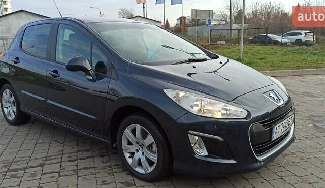 Синий Пежо 308, объемом двигателя 1.6 л и пробегом 126 тыс. км за 6400 $, фото 5 на Automoto.ua
