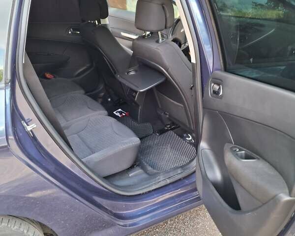 Синій Пежо 308, об'ємом двигуна 1.61 л та пробігом 240 тис. км за 6800 $, фото 20 на Automoto.ua