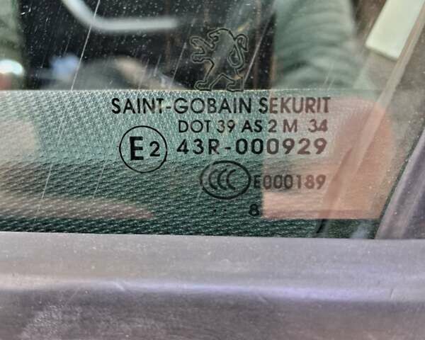 Синій Пежо 308, об'ємом двигуна 1.61 л та пробігом 240 тис. км за 6800 $, фото 5 на Automoto.ua