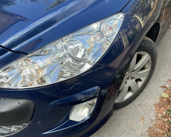 Синий Пежо 308, объемом двигателя 1.6 л и пробегом 239 тыс. км за 5000 $, фото 2 на Automoto.ua