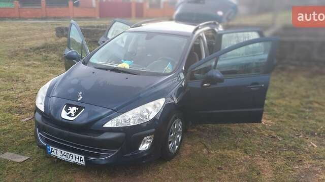 Синий Пежо 308, объемом двигателя 1.6 л и пробегом 255 тыс. км за 5300 $, фото 13 на Automoto.ua