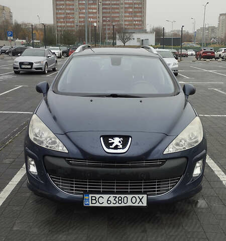 Синий Пежо 308, объемом двигателя 1.6 л и пробегом 229 тыс. км за 5400 $, фото 1 на Automoto.ua