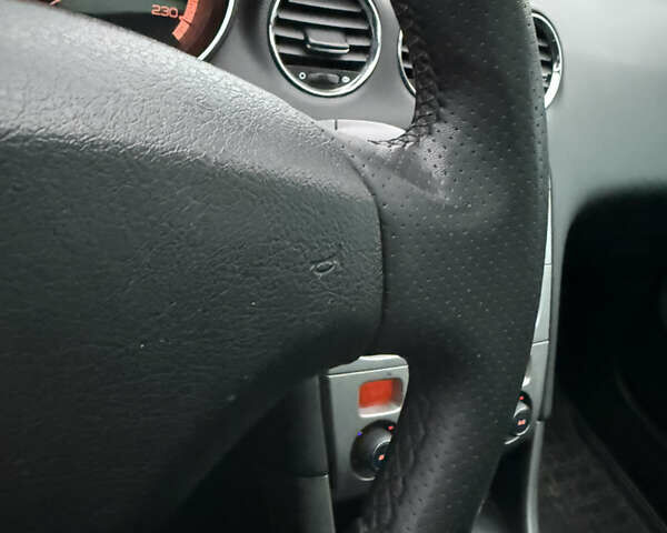 Синий Пежо 308, объемом двигателя 1.56 л и пробегом 235 тыс. км за 5500 $, фото 40 на Automoto.ua