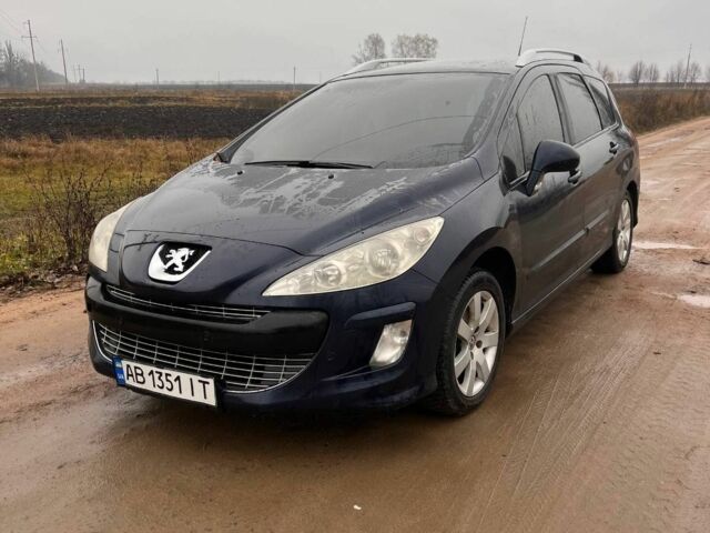 Синий Пежо 308, объемом двигателя 1.6 л и пробегом 320 тыс. км за 5000 $, фото 1 на Automoto.ua