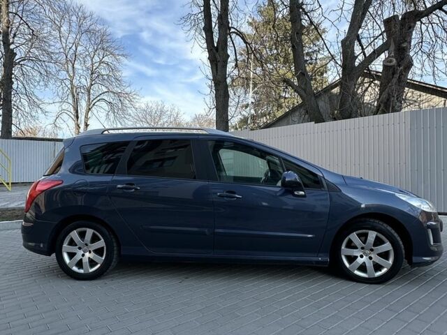 Синий Пежо 308, объемом двигателя 1.6 л и пробегом 298 тыс. км за 4900 $, фото 2 на Automoto.ua
