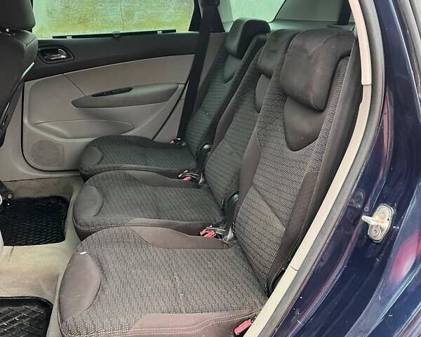 Синій Пежо 308, об'ємом двигуна 1.6 л та пробігом 320 тис. км за 4500 $, фото 7 на Automoto.ua