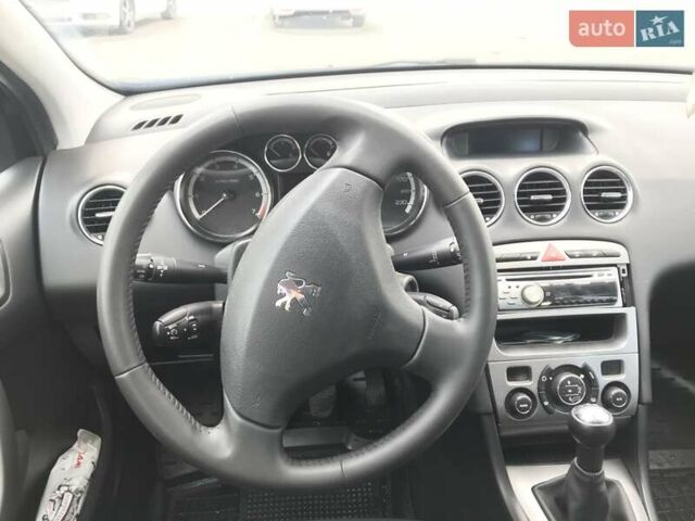 Синій Пежо 308, об'ємом двигуна 1.6 л та пробігом 247 тис. км за 4500 $, фото 7 на Automoto.ua