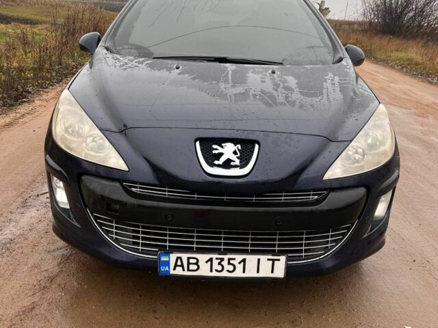 Синий Пежо 308, объемом двигателя 1.6 л и пробегом 320 тыс. км за 5000 $, фото 4 на Automoto.ua