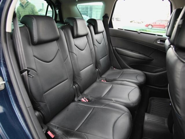 Синій Пежо 308, об'ємом двигуна 1.6 л та пробігом 250 тис. км за 6000 $, фото 8 на Automoto.ua