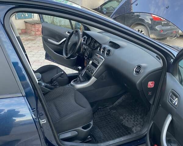 Синій Пежо 308, об'ємом двигуна 1.6 л та пробігом 210 тис. км за 6100 $, фото 2 на Automoto.ua