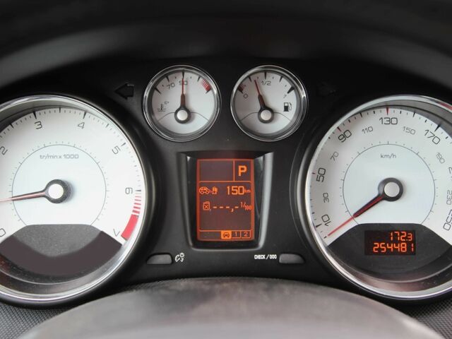 Синій Пежо 308, об'ємом двигуна 1.6 л та пробігом 250 тис. км за 6000 $, фото 14 на Automoto.ua