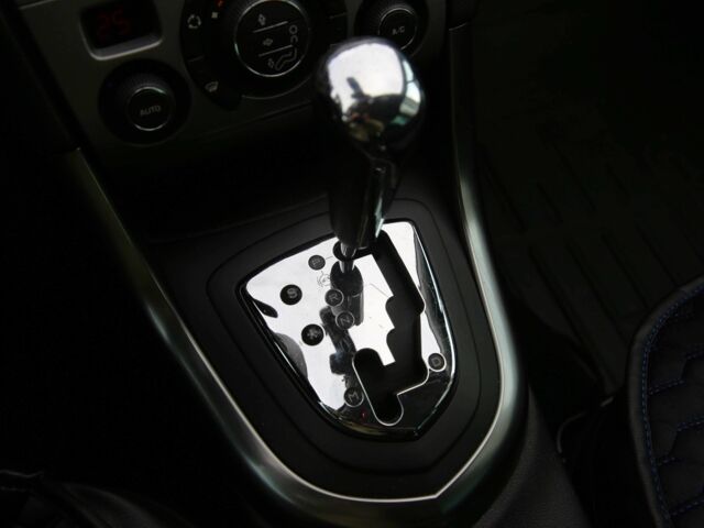 Синій Пежо 308, об'ємом двигуна 1.6 л та пробігом 250 тис. км за 6000 $, фото 18 на Automoto.ua