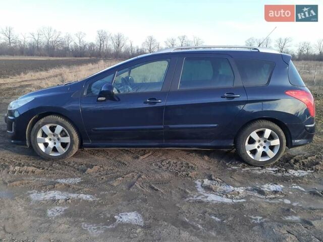 Синій Пежо 308, об'ємом двигуна 1.6 л та пробігом 250 тис. км за 6000 $, фото 4 на Automoto.ua