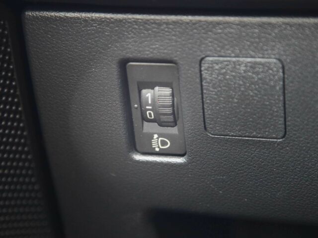 Синій Пежо 308, об'ємом двигуна 1.6 л та пробігом 250 тис. км за 6000 $, фото 23 на Automoto.ua