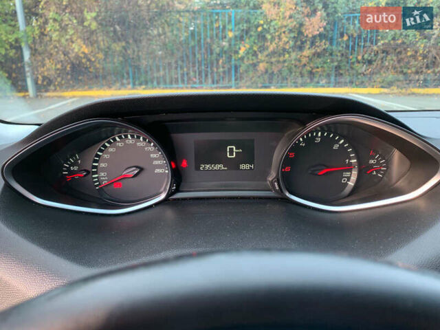 Синий Пежо 308, объемом двигателя 1.56 л и пробегом 236 тыс. км за 7900 $, фото 1 на Automoto.ua