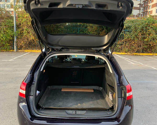 Синий Пежо 308, объемом двигателя 1.56 л и пробегом 236 тыс. км за 7900 $, фото 5 на Automoto.ua