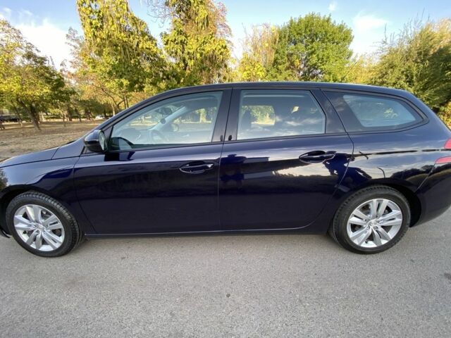 Синий Пежо 308, объемом двигателя 1.6 л и пробегом 285 тыс. км за 7300 $, фото 5 на Automoto.ua