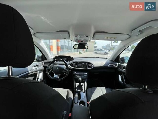 Синій Пежо 308, об'ємом двигуна 1.6 л та пробігом 165 тис. км за 8900 $, фото 6 на Automoto.ua