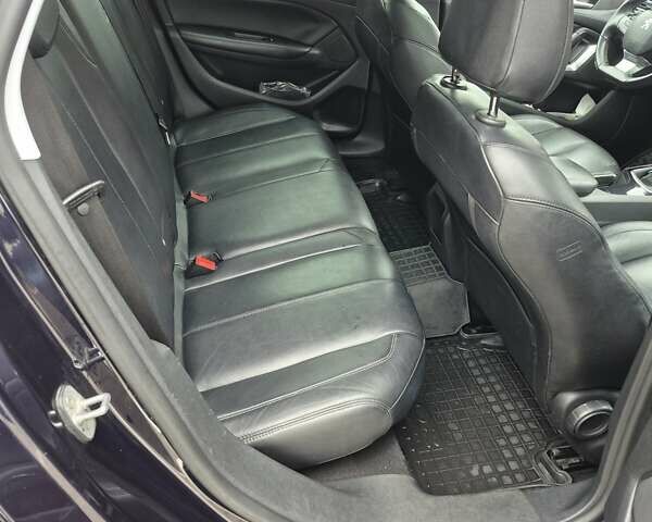 Синій Пежо 308, об'ємом двигуна 1.56 л та пробігом 273 тис. км за 8800 $, фото 6 на Automoto.ua