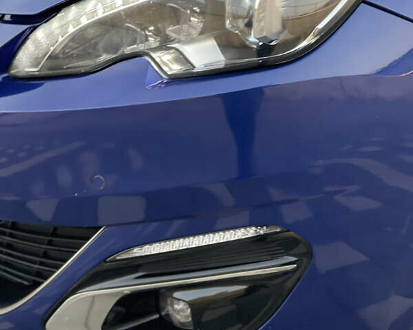 Синий Пежо 308, объемом двигателя 1.6 л и пробегом 185 тыс. км за 10999 $, фото 4 на Automoto.ua