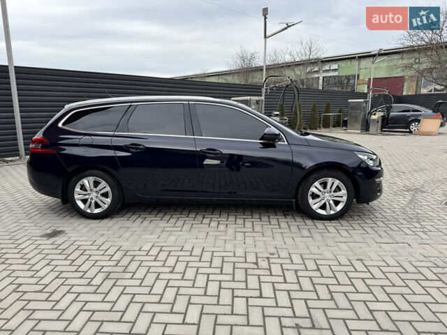 Синій Пежо 308, об'ємом двигуна 1.6 л та пробігом 245 тис. км за 9700 $, фото 3 на Automoto.ua