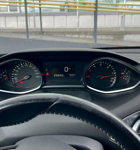 Синій Пежо 308, об'ємом двигуна 1.56 л та пробігом 233 тис. км за 9000 $, фото 16 на Automoto.ua