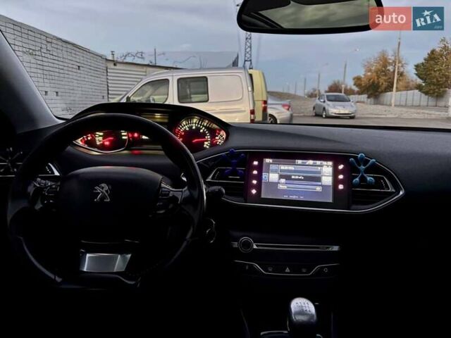 Синий Пежо 308, объемом двигателя 1.56 л и пробегом 204 тыс. км за 10800 $, фото 11 на Automoto.ua